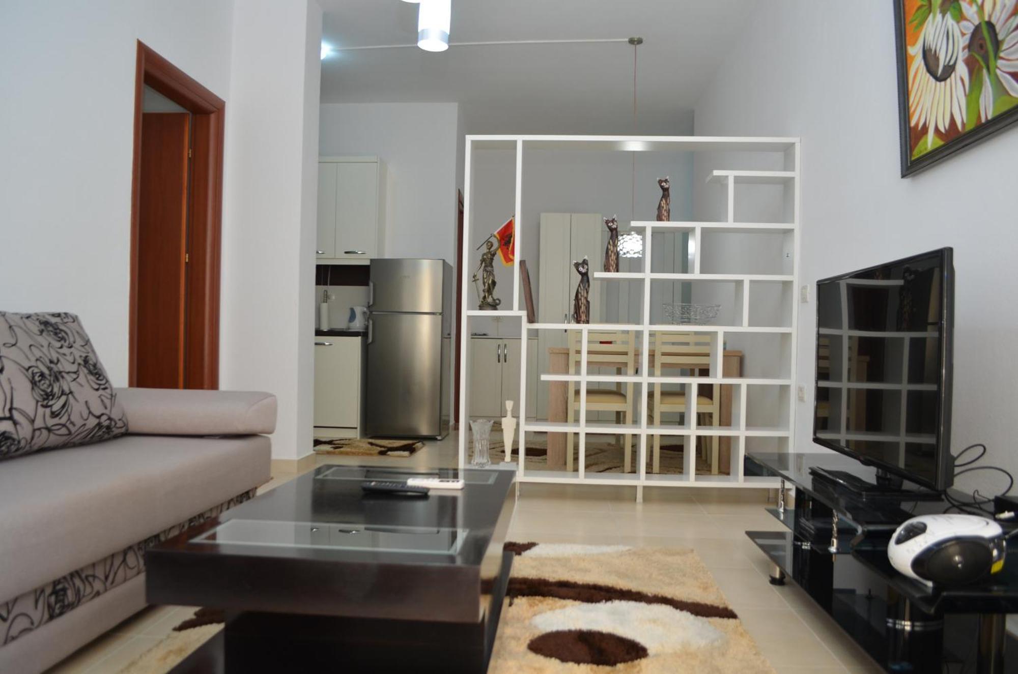 Apartments Blue Horizons ซารานเดอ ภายนอก รูปภาพ